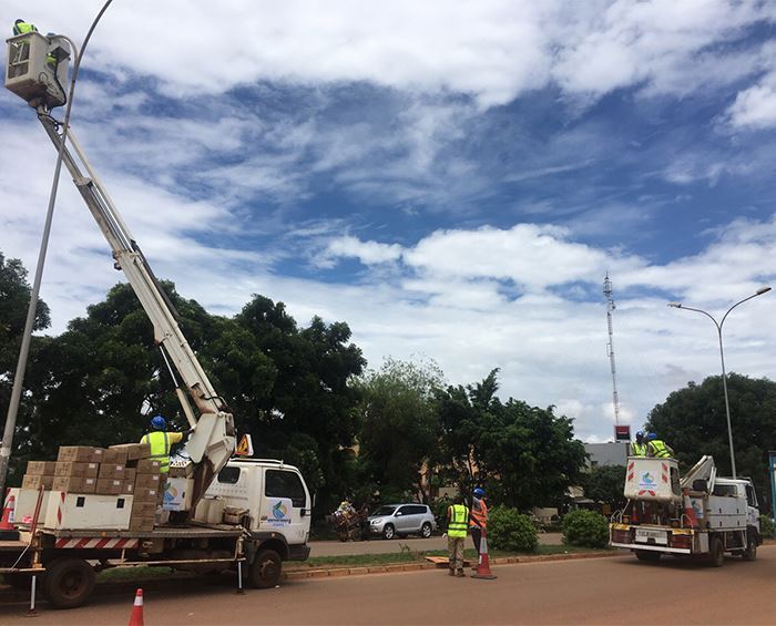LED-Straßenleuchten verursachen keine Umweltverschmutzung蓉--7组