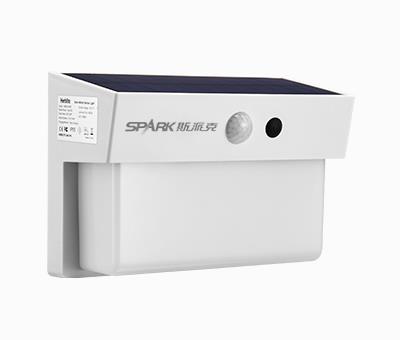 Leistungsmerkmale der intelligenten Solar-LED-Wandleuchte-山西喜神-4-曹千红